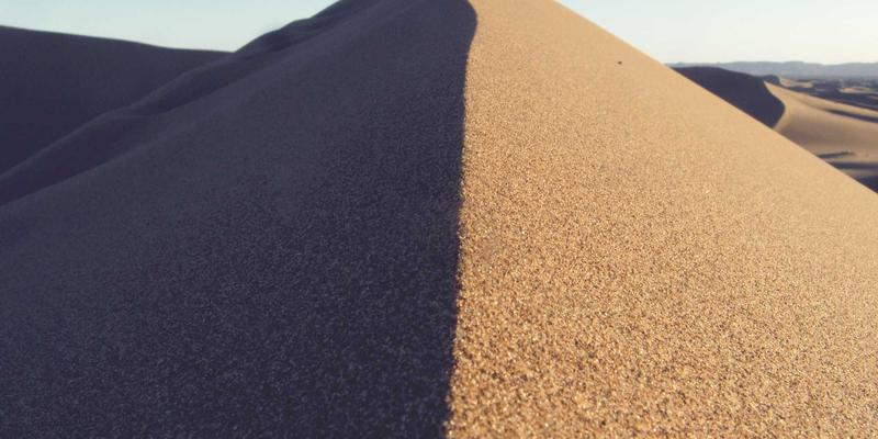 石雕艺术治疗：定制雕刻品如何成为压力管理与心理康复的有效工具