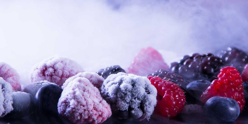 禅意与刀工：探索日本根付雕刻中的微型叙事与手工雕刻美学