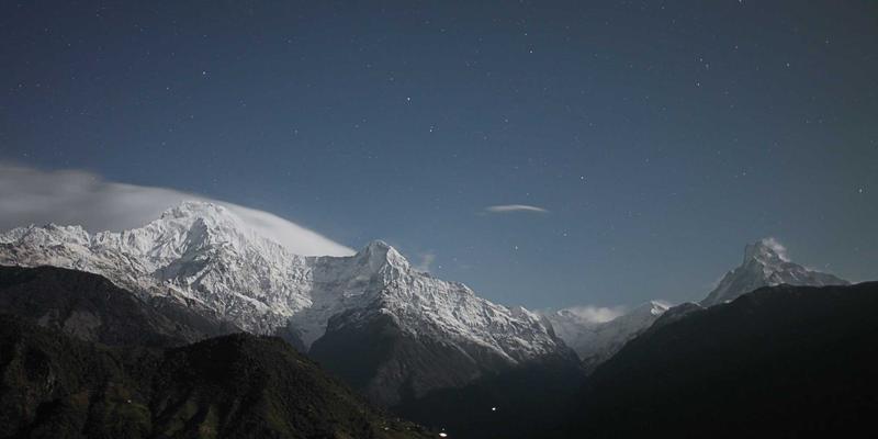 雕刻艺术深度评测：手工雕刻与艺术品定制的永恒魅力
